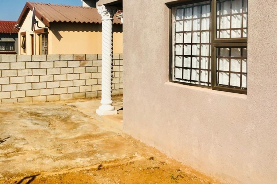2 Bedroom Property for Sale in Motherwell Nu7 Eastern Cape